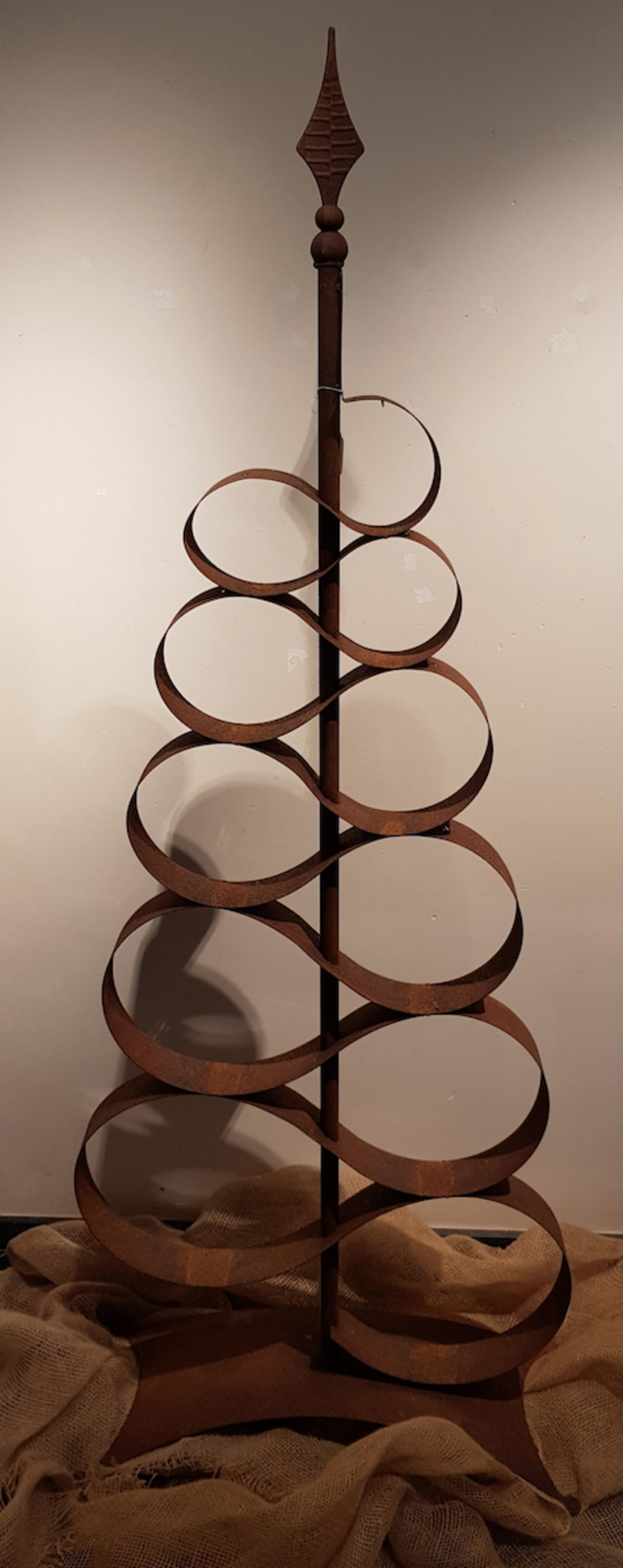 Art & Savoir Faire Sapin torsadé acier corten