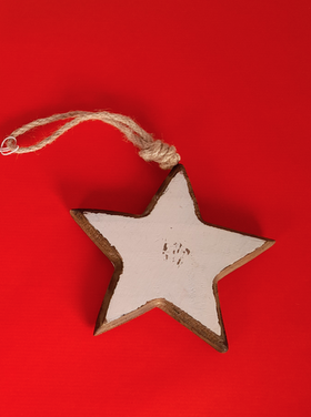 Joker Wood star hang white