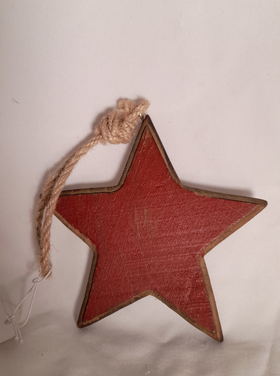 Joker Wood star hang red