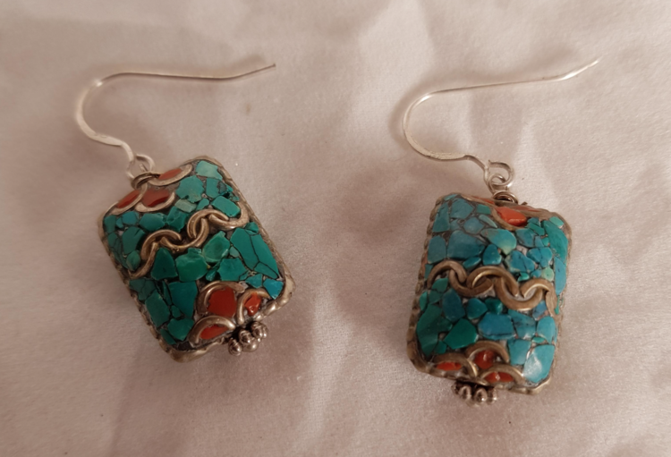 Boucles d'oreilles de cérémonie du Tibet