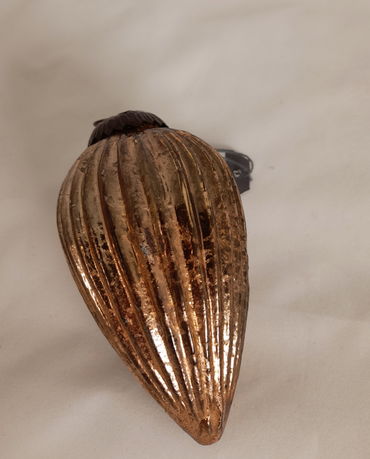 Long Island Living Boule cône cuivrée