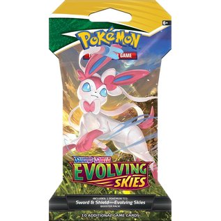 The Pokemon Company Sword & Shield Evolving Skies sleeved boosterpack