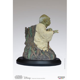 Attakus Star Wars Elite Collection - Yoda using the Force