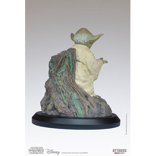 Attakus Star Wars Elite Collection - Yoda using the Force