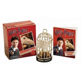 Running Press Harry Potter Hedwig Owl and sticker book