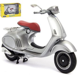 Welly Vespa scooter collection - Vespa 946 1:18