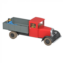 moulinsart Tintin car 1:24 #49 The red truck from The Blue Lotus
