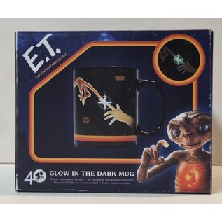 Half Moon Bay E.T. - The Extra-Terrestrial Glow in the dark mug