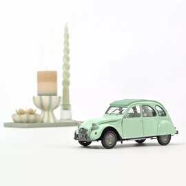 Norev Citroën 2CV 6 Club 1982 Jade Green 1:18