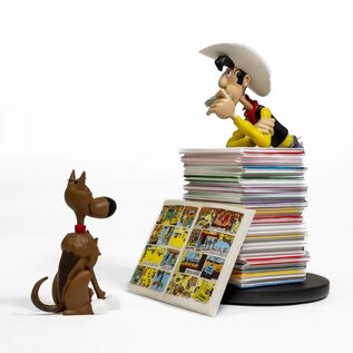 Plastoy Lucky Luke beeld met stapel stripboeken & Rataplan