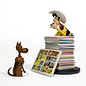 Plastoy Lucky Luke beeld met stapel stripboeken & Rataplan