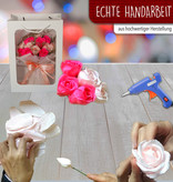 LIN FlowerBag Deluxe, Handgemachter Blumenstrauß, inkl. LIN Pop Up Karte als Geschenk zum Geburtstag, Muttertag, Jubiläum, Gute Besserung, Danke, Glückwunsch, Rosa Pink Rosenblüten