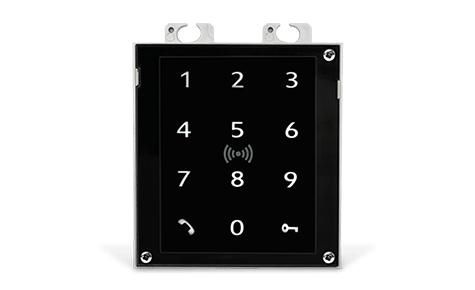 2N 2N IP Verso Touch Keypad & RFID Reader (9155083)