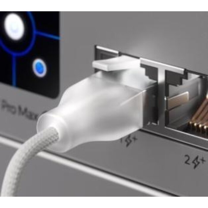 Ubiquiti Ubiquiti UniFi Premium Patch Cable Cat6A, 8m (white)