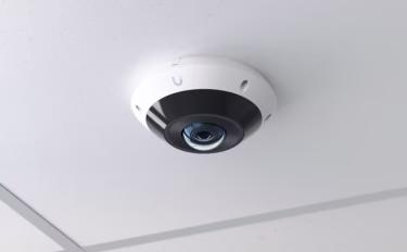 Ubiquiti Ubiquiti UniFi Protect G6 Pro 360 Panoramische PoE Beveiligingscamera Wit (UVC-G6-Pro-360-W)