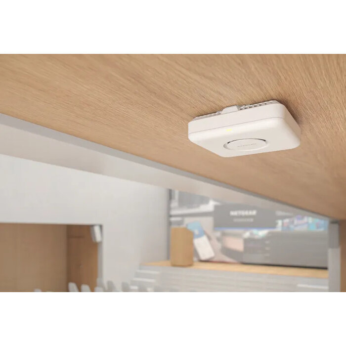 Netgear Netgear WBE710 Wi-Fi 7 Tri-Band Access Point (2.5G PoE)