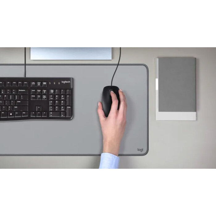 logitech Logitech MK120 Bedrade Desktopset - QWERTY Toetsenbord en Optische Muis - Zwart