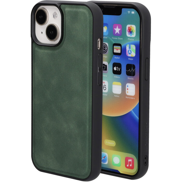Mobiparts Mobiparts Classic MagSafe Backcover voor iPhone 15 / 14 / 13 - Emerald Green