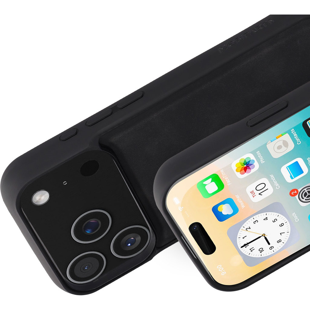 Mobiparts Mobiparts Classic Backcover iPhone 17 Pro - MagSafe - Zwart