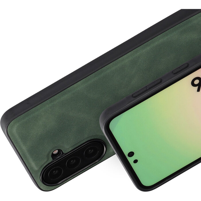 Mobiparts Mobiparts Classic MagSafe Backcover voor Samsung Galaxy A56 - Emerald Green