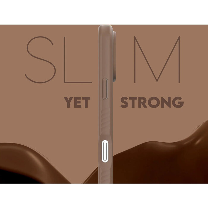 CARE by PanzerGlass CARE by PanzerGlass Fashionable Case Samba Espresso MagSafe iPhone 17 Pro Max