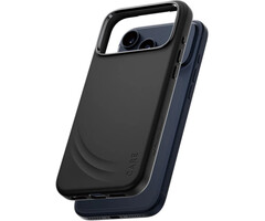 CARE by PanzerGlass PanzerGlass CARE FLOW MagSafe Case voor iPhone 17 Pro Max - Zwart