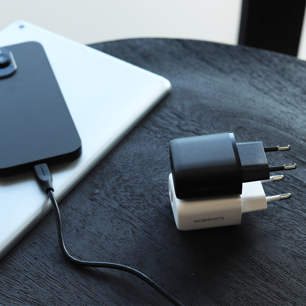 Mobiparts Mobiparts Dual Wandlader 20W USB-C & USB-A + Micro USB Kabel - Zwart