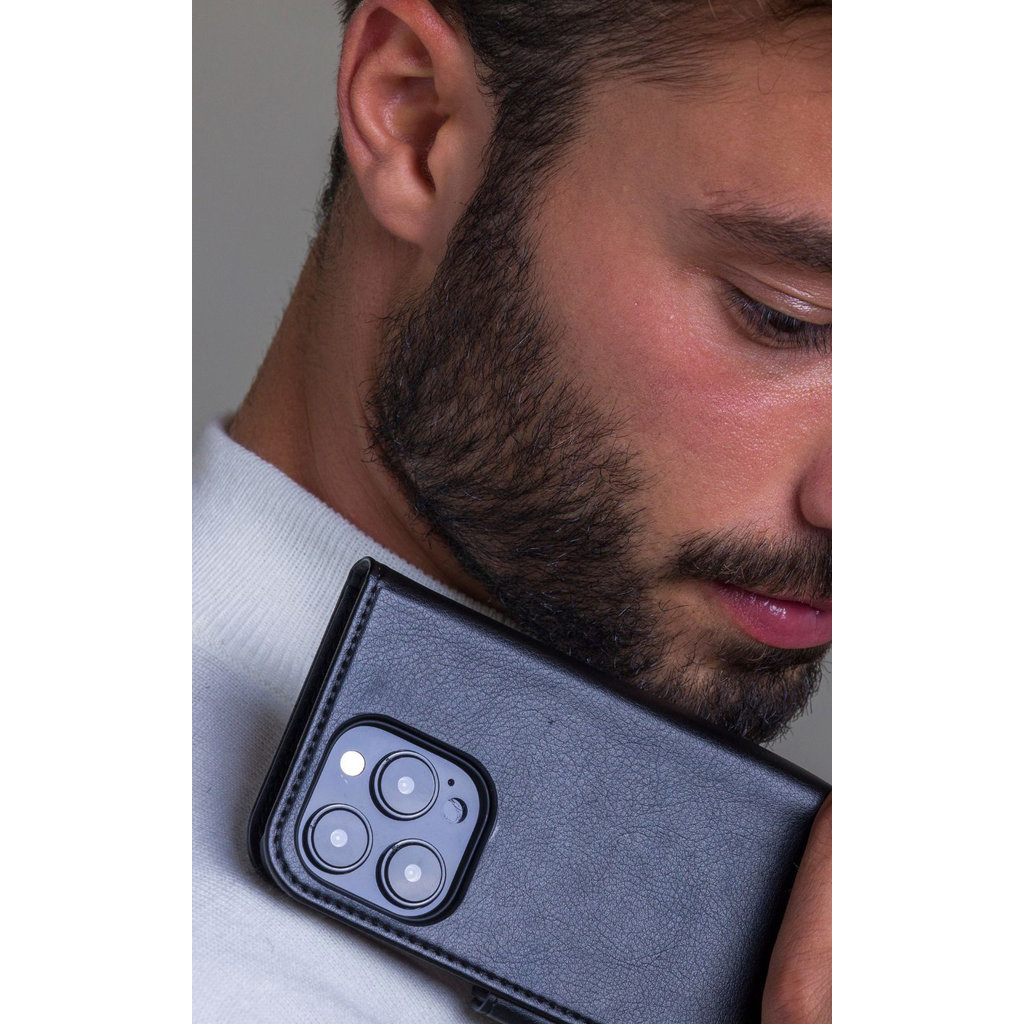 DBramante1928 Dbramante1928 Stockholm 2-in-1 Hoesje voor iPhone 14 Pro - Zwart