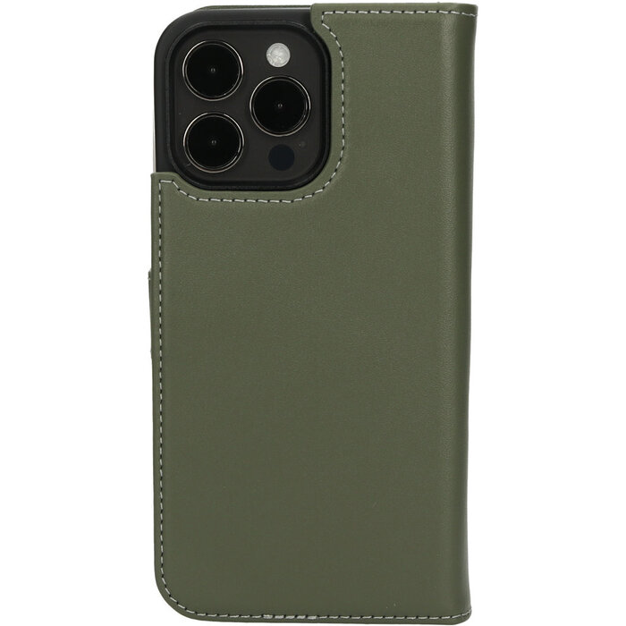 Mobiparts Mobiparts 2-in-1 Lederen Wallet Case voor iPhone 15 Pro Max - Groen