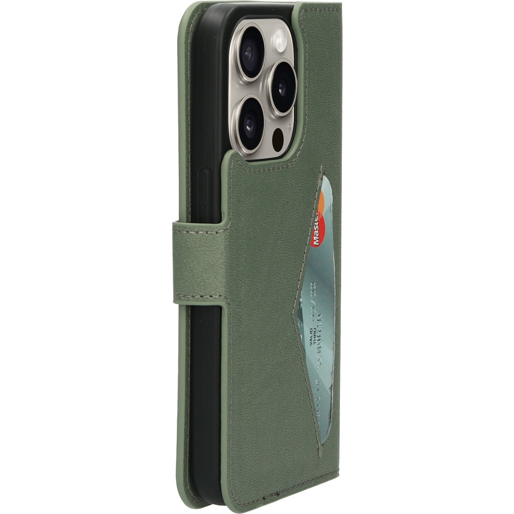 Mobiparts Mobiparts Classic Wallet Case voor iPhone 15 Pro - Stone Green