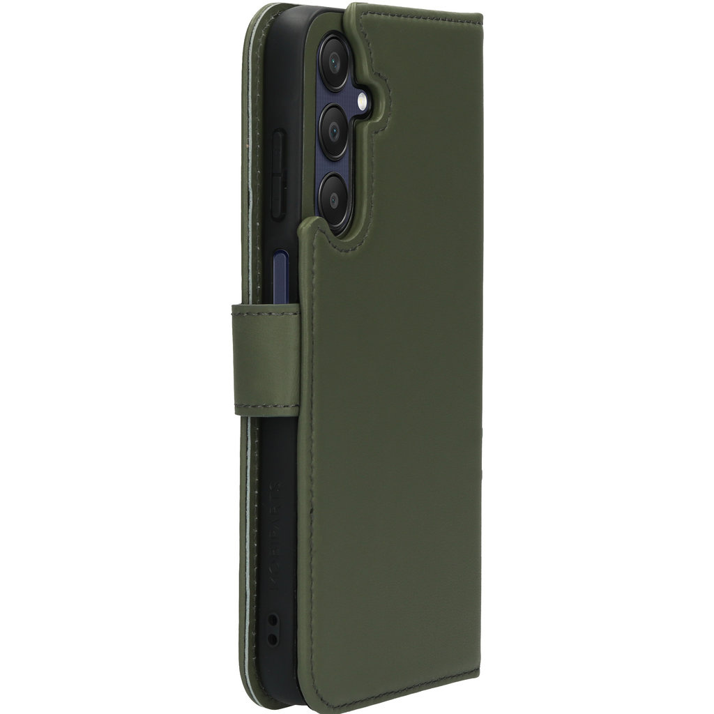 Mobiparts Mobiparts 2-in-1 Leren Wallet Case voor Samsung Galaxy A25 - Groen