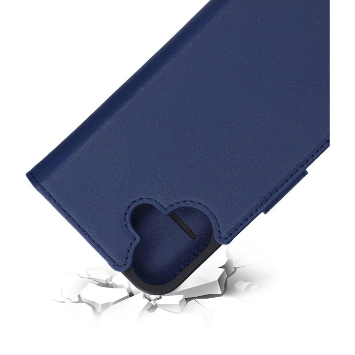 Mobiparts Mobiparts Lederen Wallet Case voor iPhone 16 met MagSafe - Blauw