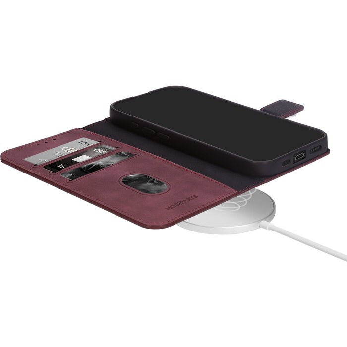 Mobiparts Mobiparts iPhone 17 Classic Wallet Case MagSafe - Velvet Red