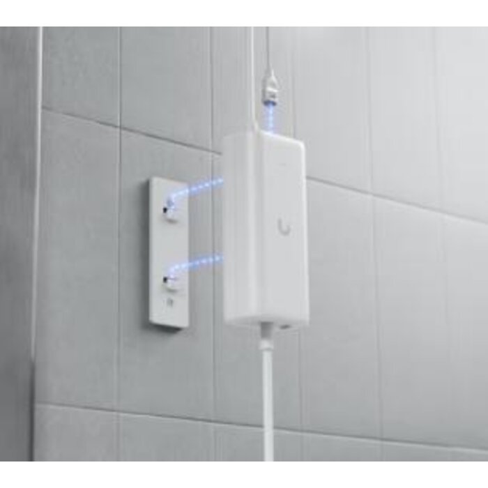 Ubiquiti Ubiquiti PoE Integrated AC Adapter (UACC-PoE+-USBC)