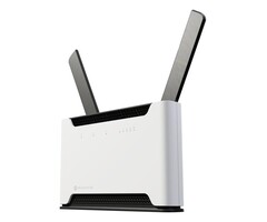 Mikrotik MikroTik Chateau LTE7 ax - Wi-Fi 6 LTE Router met 2.5G Poort