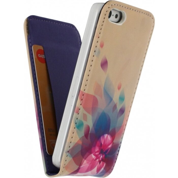 Mobilize Mobilize Premium Magnet Flip Case voor Apple iPhone 5C - Fire Flower