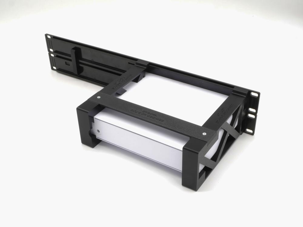 Ubiquiti Ubiquiti 19-inch Rackmount Kit voor USW-Pro-XG-8-PoE