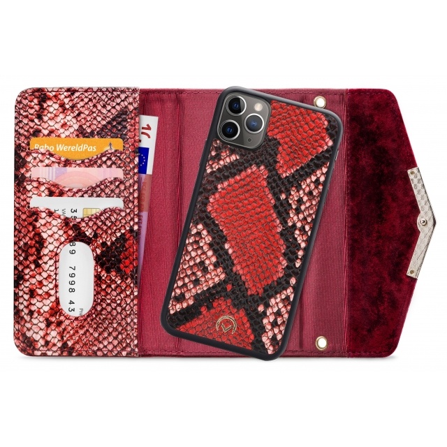 Mobilize Mobilize 2in1 Gelly Velvet Clutch voor iPhone 11 Pro - Red Snake, foto 4 van 6