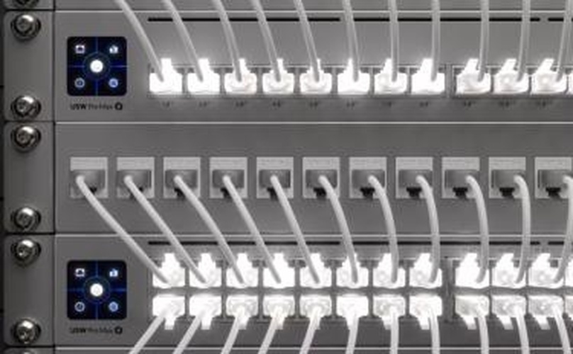 Ubiquiti Ubiquiti UniFi Premium Patch Cable Cat6A, 2m (white)
