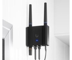 Ubiquiti Ubiquiti UniFi Mobile Router Ultra - 4G LTE Cat 4 Router