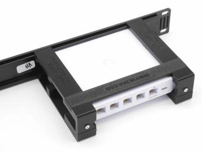 Ubiquiti 19-inch Rackmount voor Ubiquiti UXG-MAX, UCG-Ultra & UCG-Max