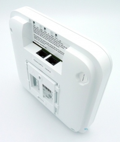 Ascom Ascom IPBS3-A5 IP-DECT Basisstation 4-Kanaals Interne Antenne, foto 4 van 6