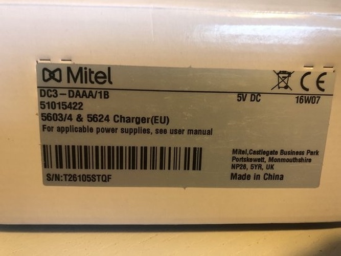 Mitel Mitel 7x2d Series Desktop Charger voor 700-serie DECT-handsets (51310678)