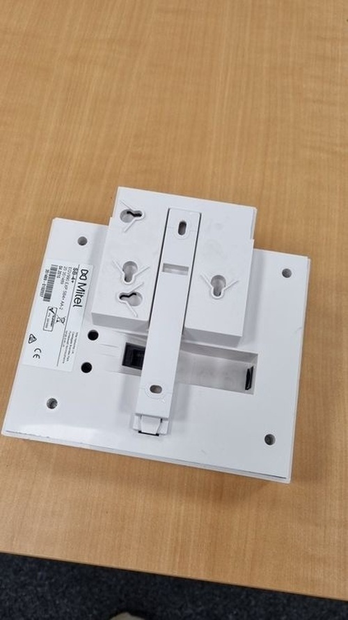 Mitel Mitel Systembase SB-4+ DECT Basisstation (20351489)