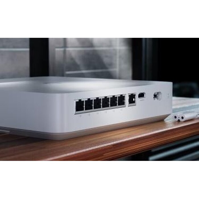 Ubiquiti Ubiquiti UniFi Protect NVR Instant Kit (incl. 4x G5 Turret Ultra & 1TB HDD)