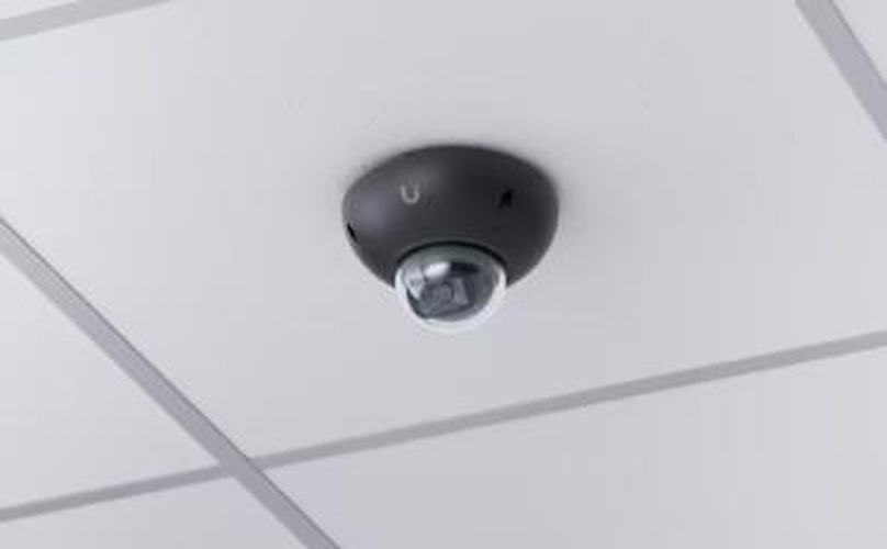 Ubiquiti Ubiquiti UniFi Protect G6 Dome (Black)