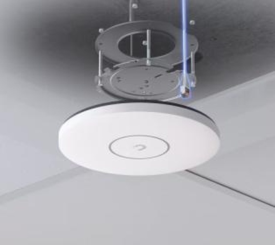 Ubiquiti Ubiquiti UniFi U7 Pro XG Wi-Fi 7 Tri-Band Access Point (10 GbE)