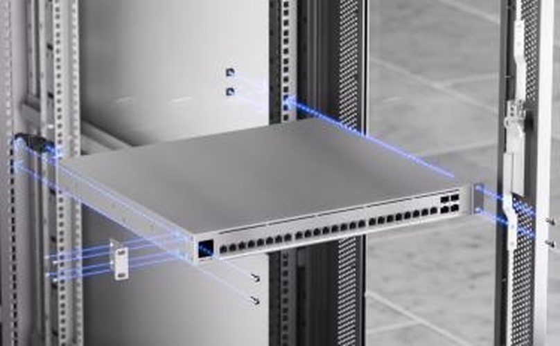 Ubiquiti Ubiquiti UniFi Pro HD 24 PoE Switch - 600W Layer 3 Managed Switch