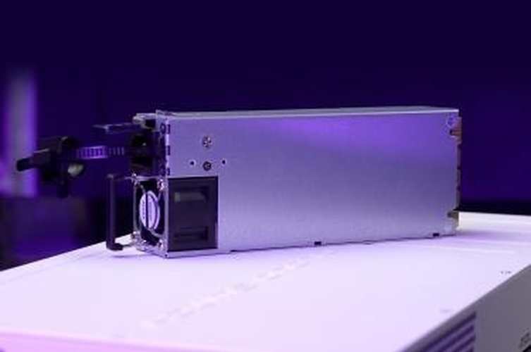 Mikrotik MikroTik 600W Hot-Swap Voeding voor CRS320 (G1483-0600WNB)