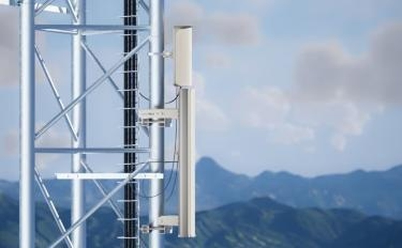 Ubiquiti Ubiquiti UISP Wave-AP 60GHz PtMP Access Point met 5GHz Back-up